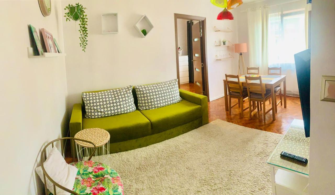 Modern Place To Stay-Self Check-In Nonstop 24H-Wifi Решица Экстерьер фото